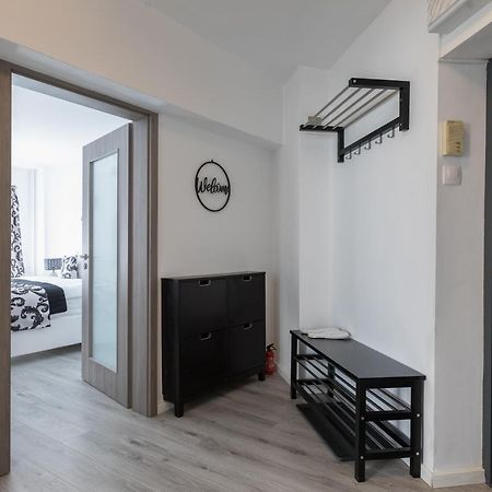 Lion'S Unirii Apartment Bukarest Exterior foto